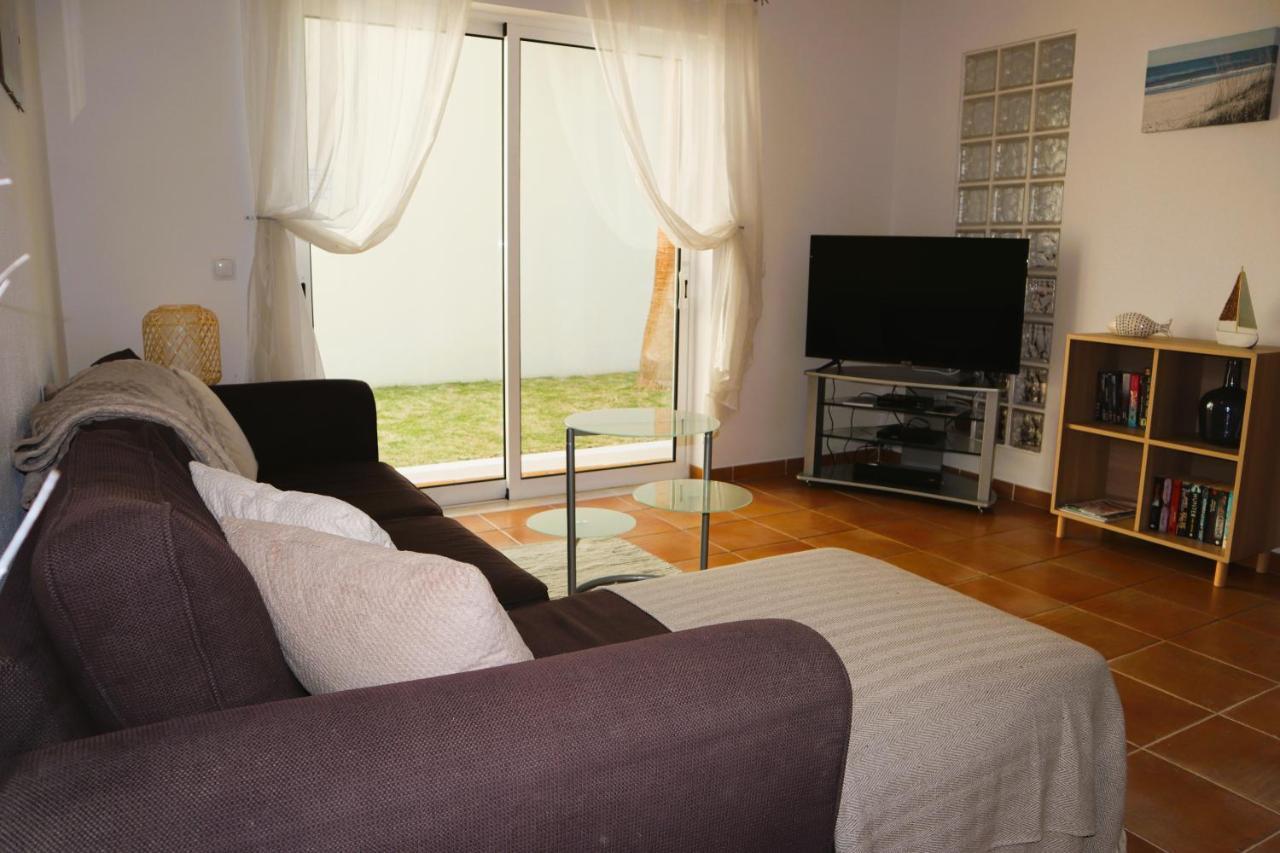 Apartamento Nathalie A 100M Da Praia Карвоейру Экстерьер фото